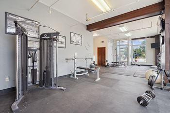 24 Hour fitness-center